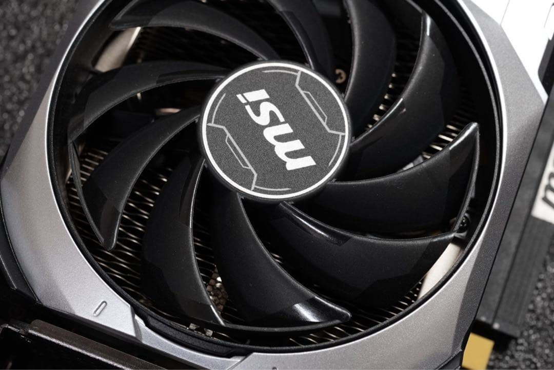 ユ*ウ様 MSI GeForce RTX 4070Ti VENTUS 3X