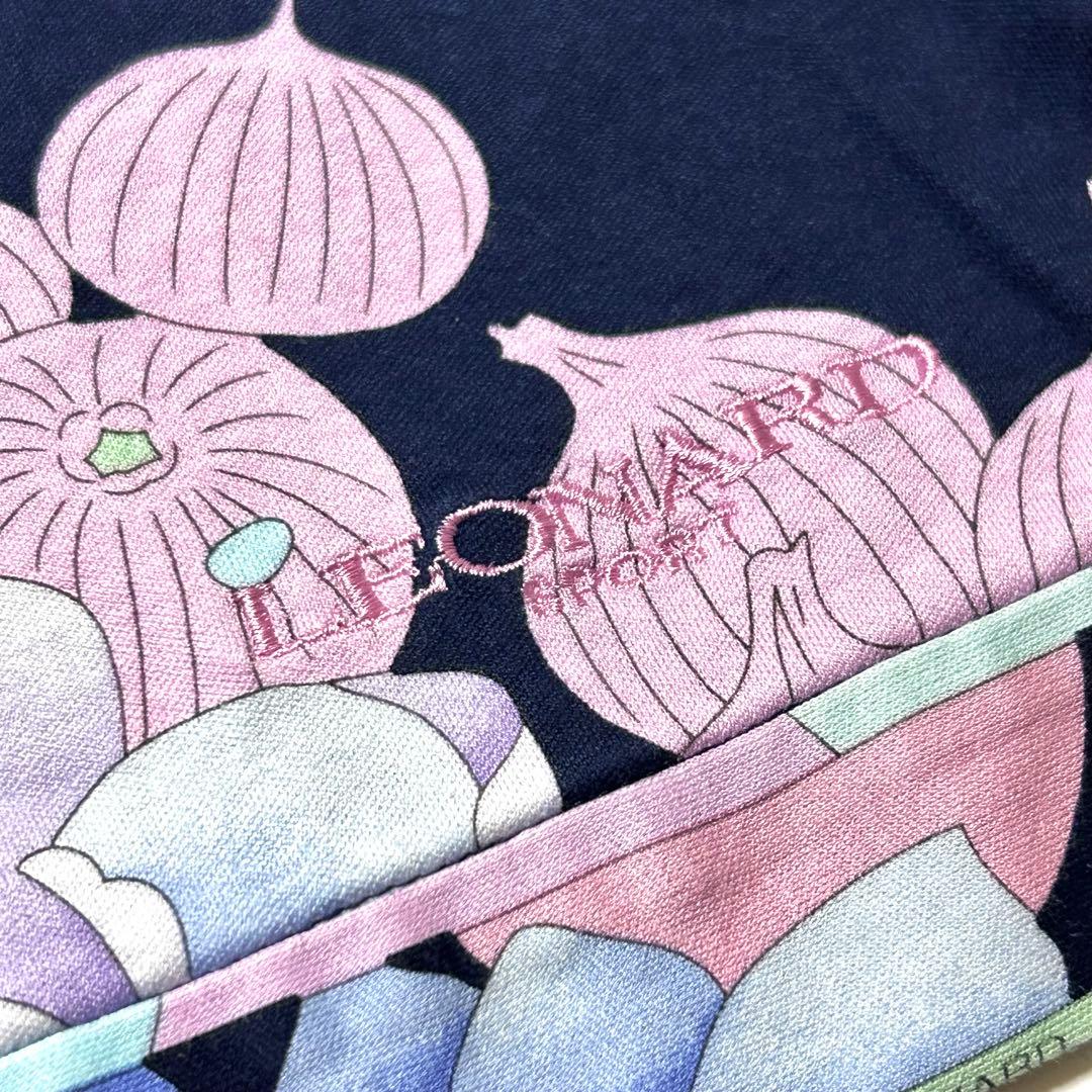 【美品】レオナールスポーツ　半袖　カットソー　ロゴ刺繍　花柄　日本製　紺系　38