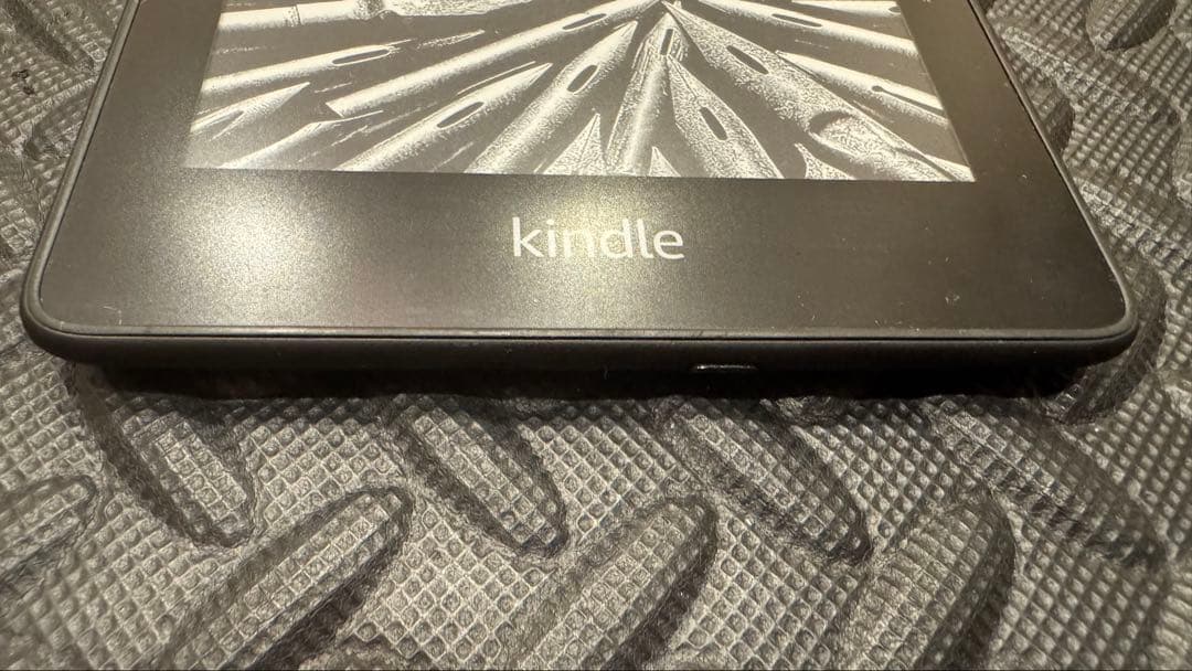 Kindle paperwhite 第10世代 8gb 広告つき wifiモデル