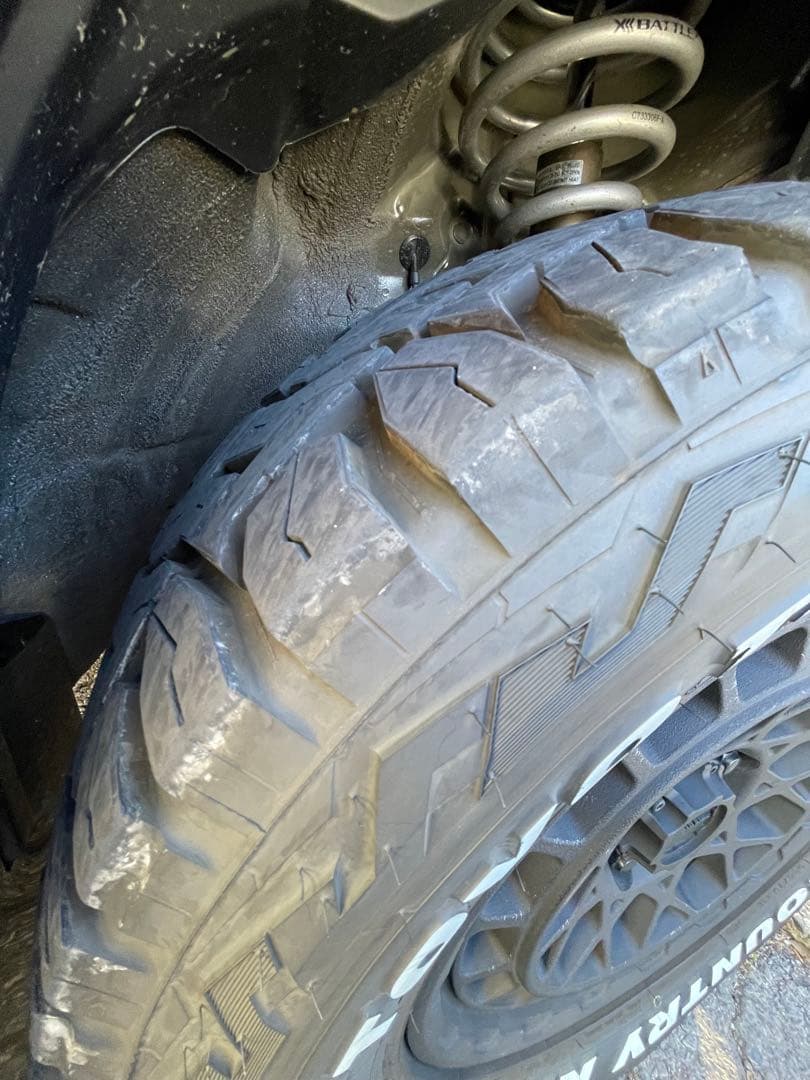 まめまめ様　TOYOTIRES OPENCOUNTRY R/T 235/70