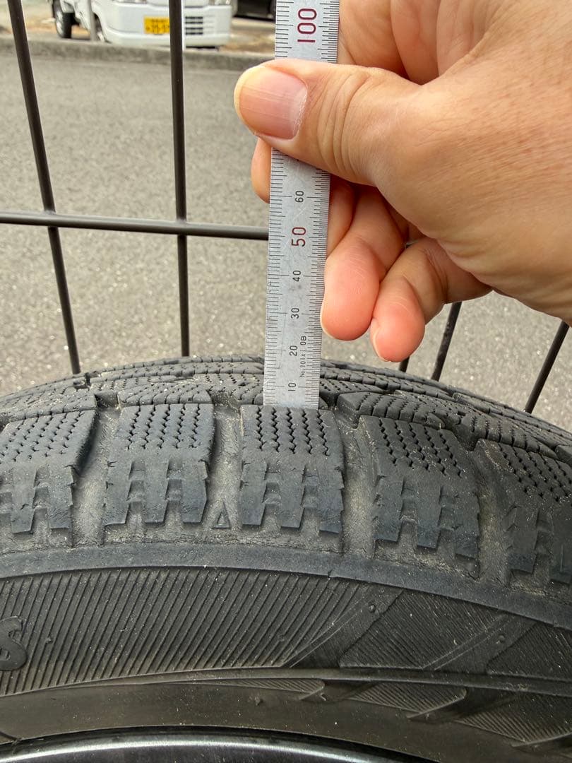 mil 165/60R15 トーヨータイヤ　スタッドレス　2本セットその2