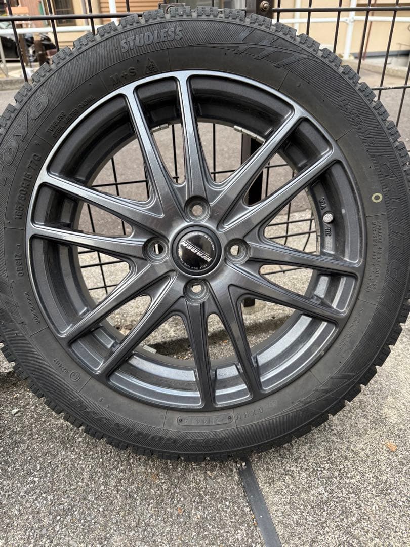 mil 165/60R15 トーヨータイヤ　スタッドレス　2本セットその2