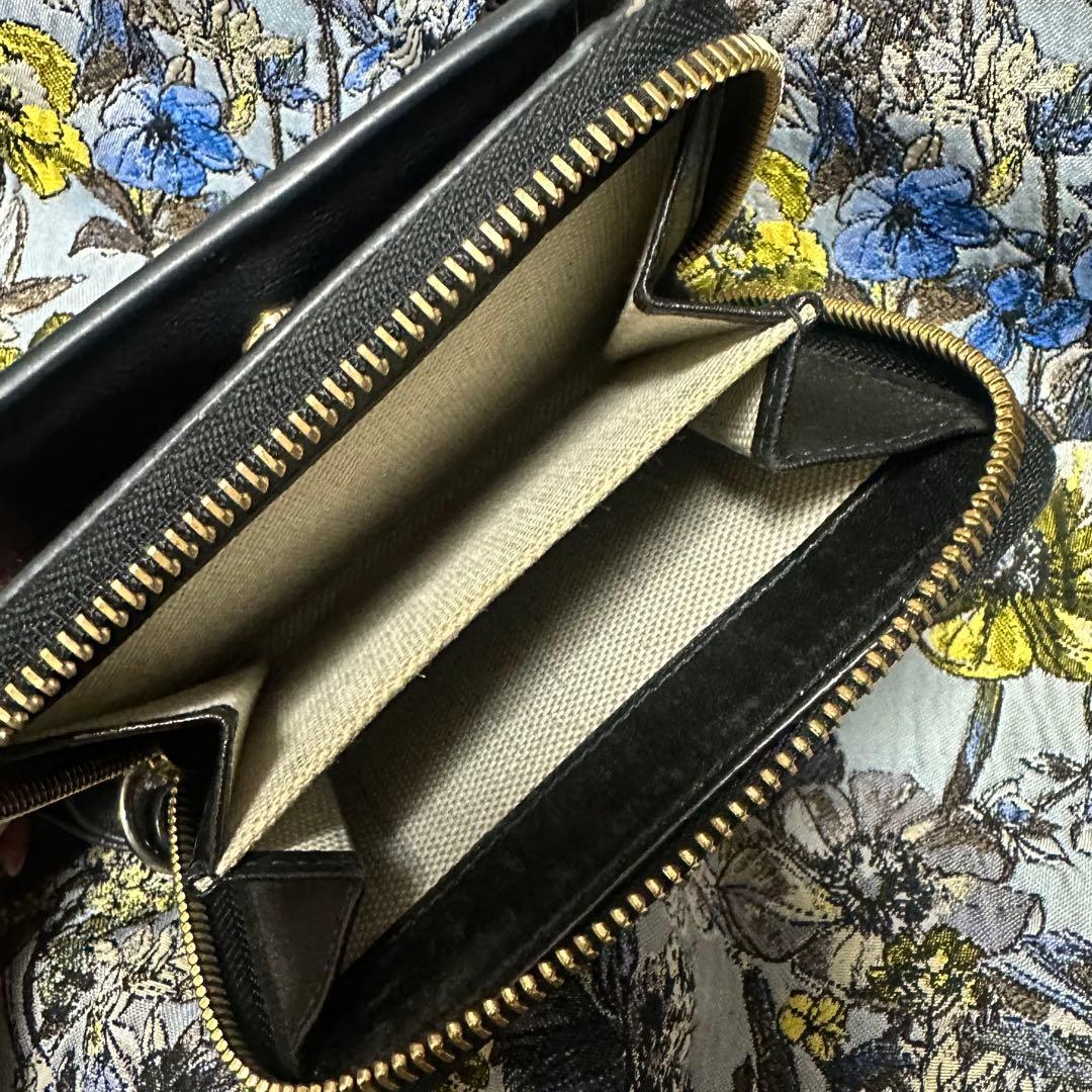 JIMMY CHOO ブラック 二つ折り財布 星型スタッズ