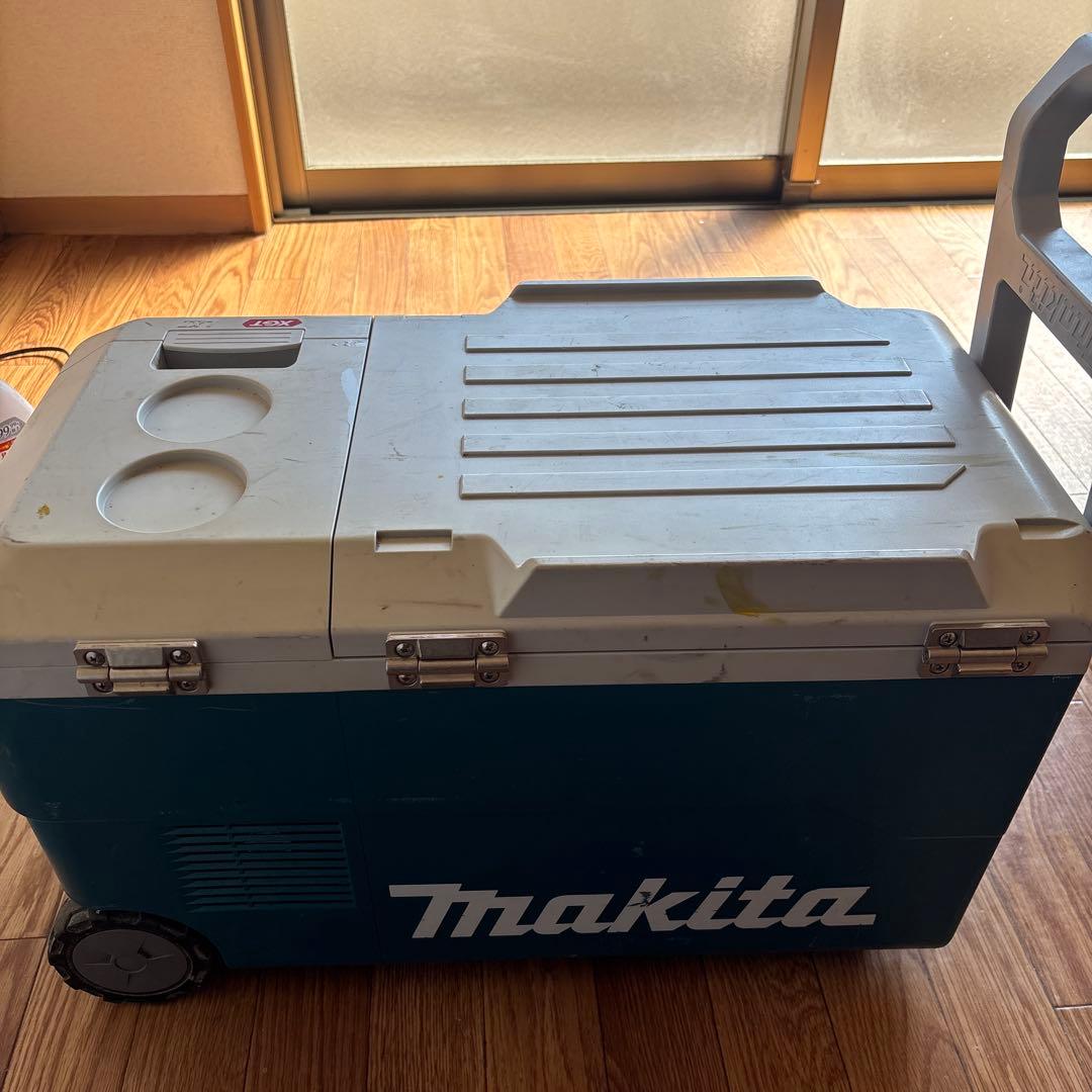 Makita CW001G 冷温庫 12L