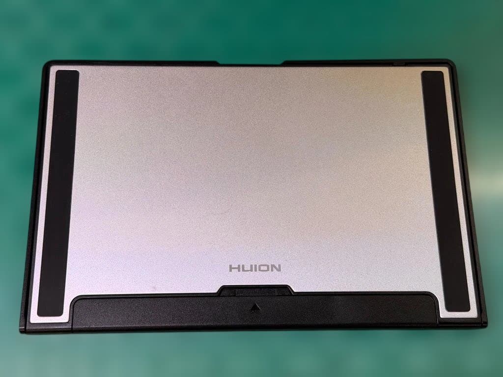 HUION KAMVAS 12 Model GS1161 液晶ペンタブレット