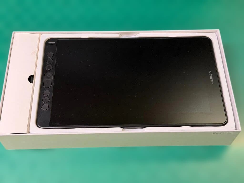 HUION KAMVAS 12 Model GS1161 液晶ペンタブレット