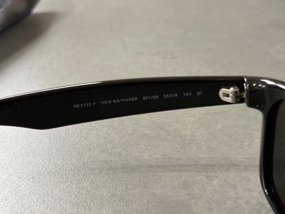（こーじ）ニューウェイファーラー RB2132F レイバン