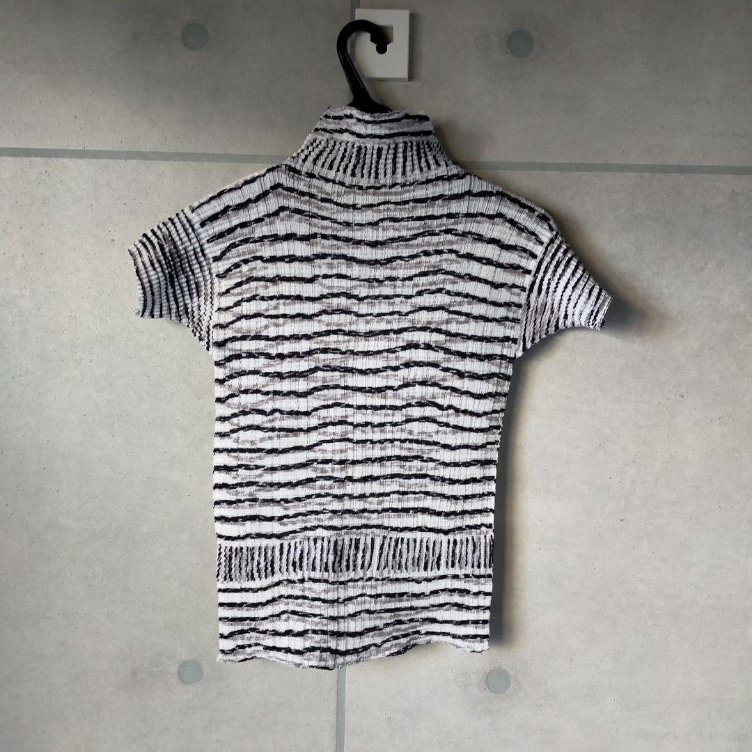 ISSEY MIYAKE ストライプ ハイネック 半袖