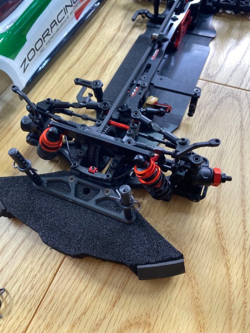 xpress 1/10 FF.MID.FRシャーシ3台セット　スペアパーツ多数