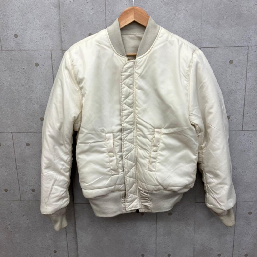 ALPHA INDUSTRIES フライトジャケット アイボリー リバーシブル