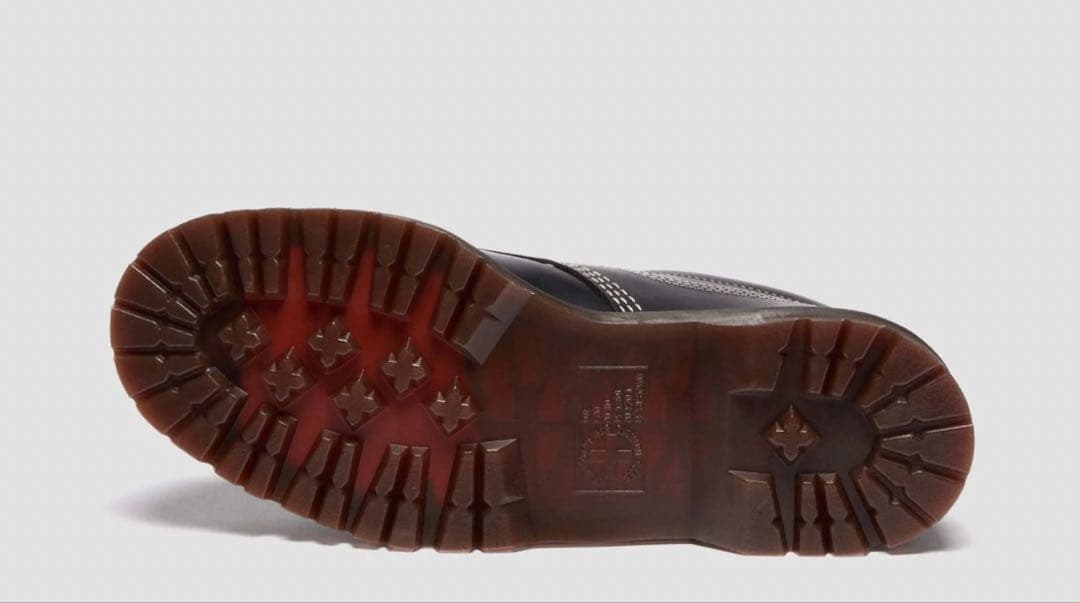 Dr.Martens LOWELL ブラック 4ホール