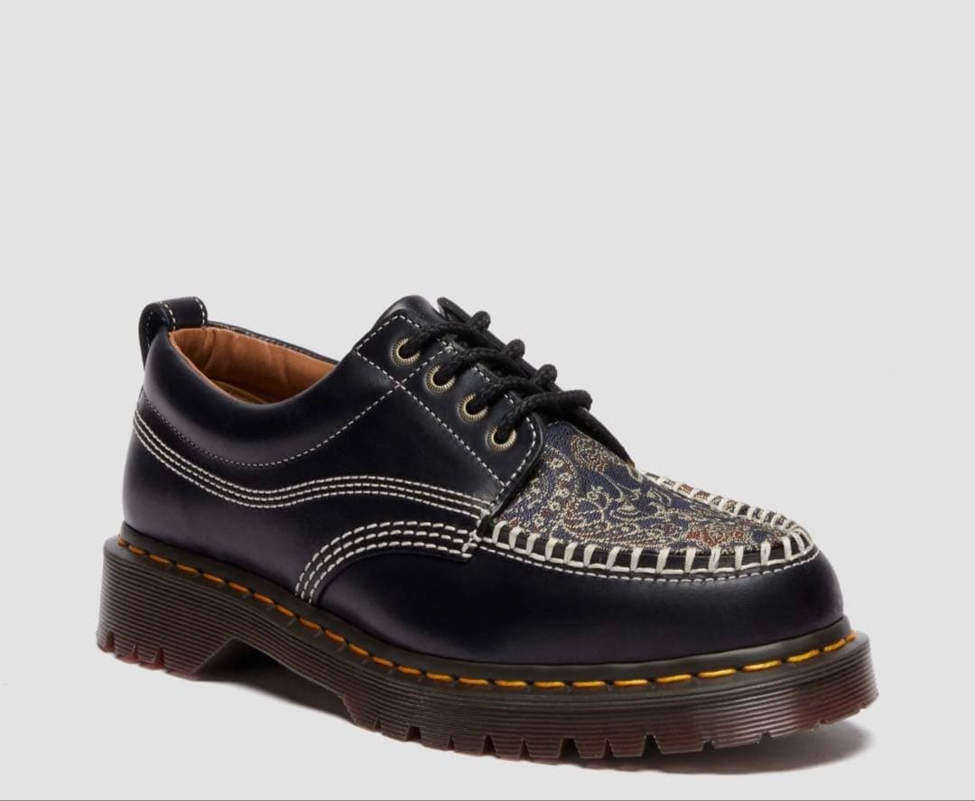 Dr.Martens LOWELL ブラック 4ホール
