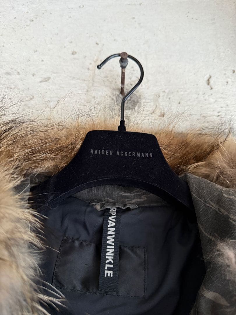 The Viridi-anne × ripvanwinkle Mods Coat