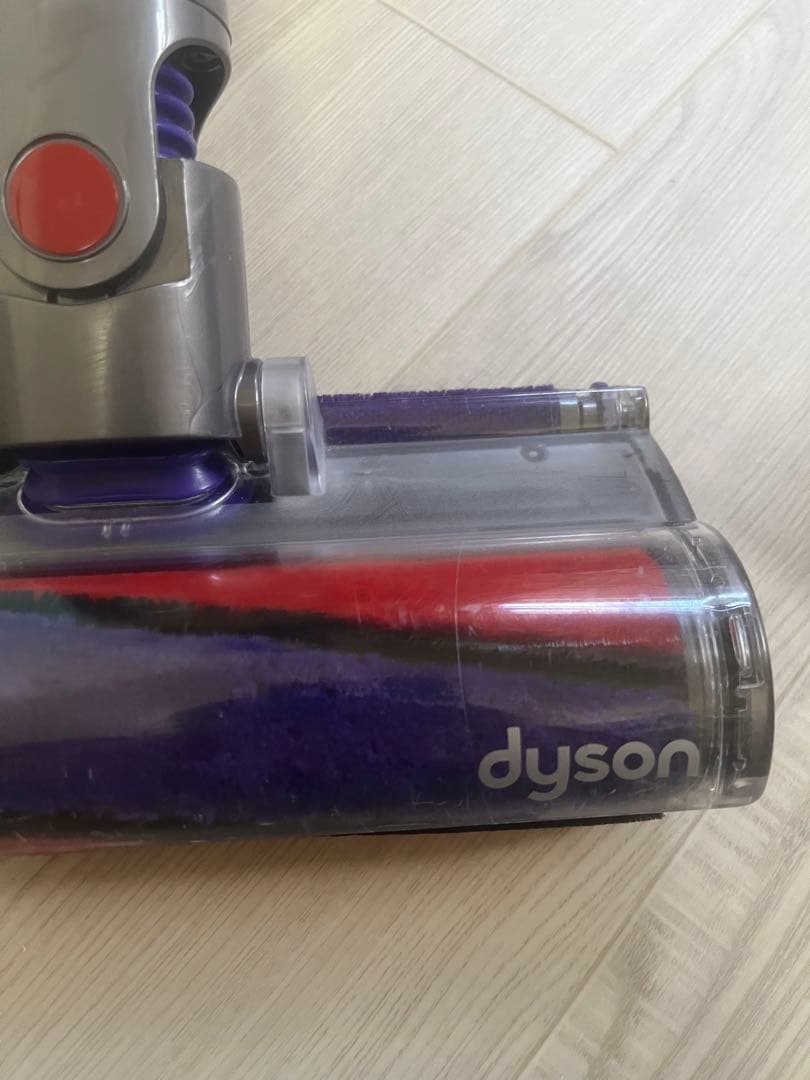 dyson ダイソン V8 SV10 コードレスクリーナー