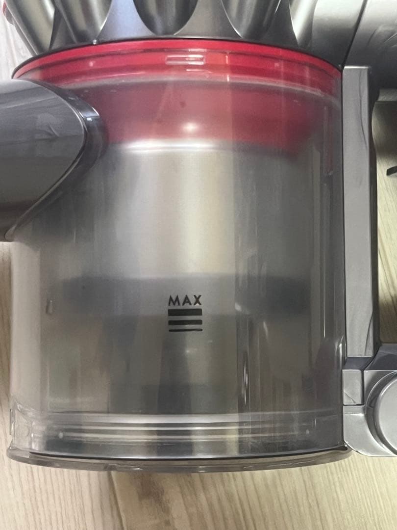 dyson ダイソン V8 SV10 コードレスクリーナー