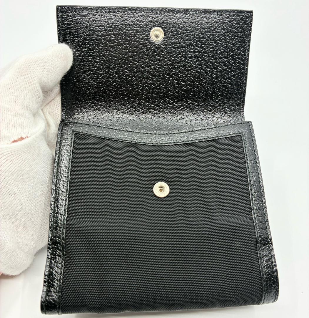 極美品 GUCCI グッチ レザー 二つ折り財布 黒 ブラック A1349A6