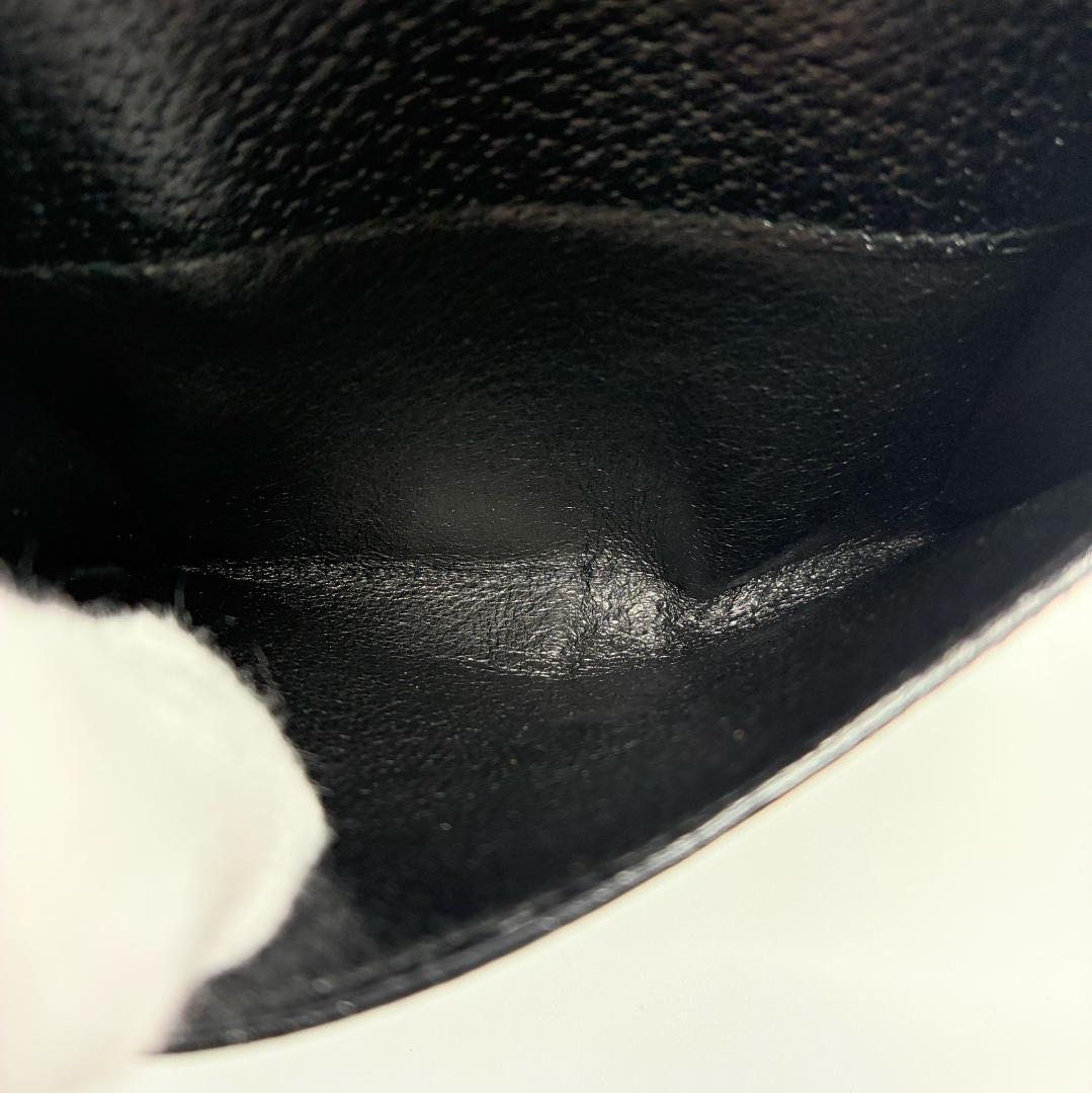 極美品 GUCCI グッチ レザー 二つ折り財布 黒 ブラック A1349A6