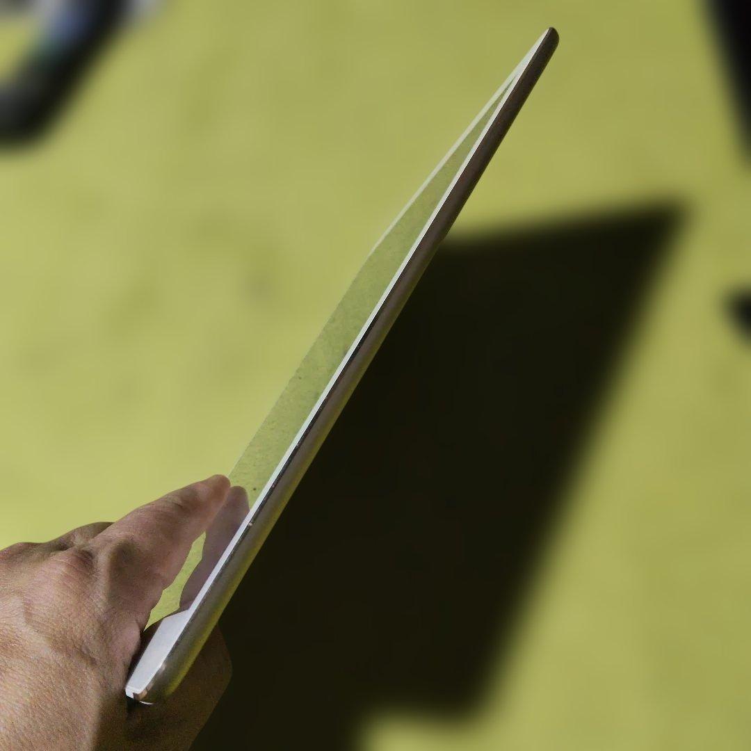 [美品]apple ipad Air2 128GB MH1G2J/A