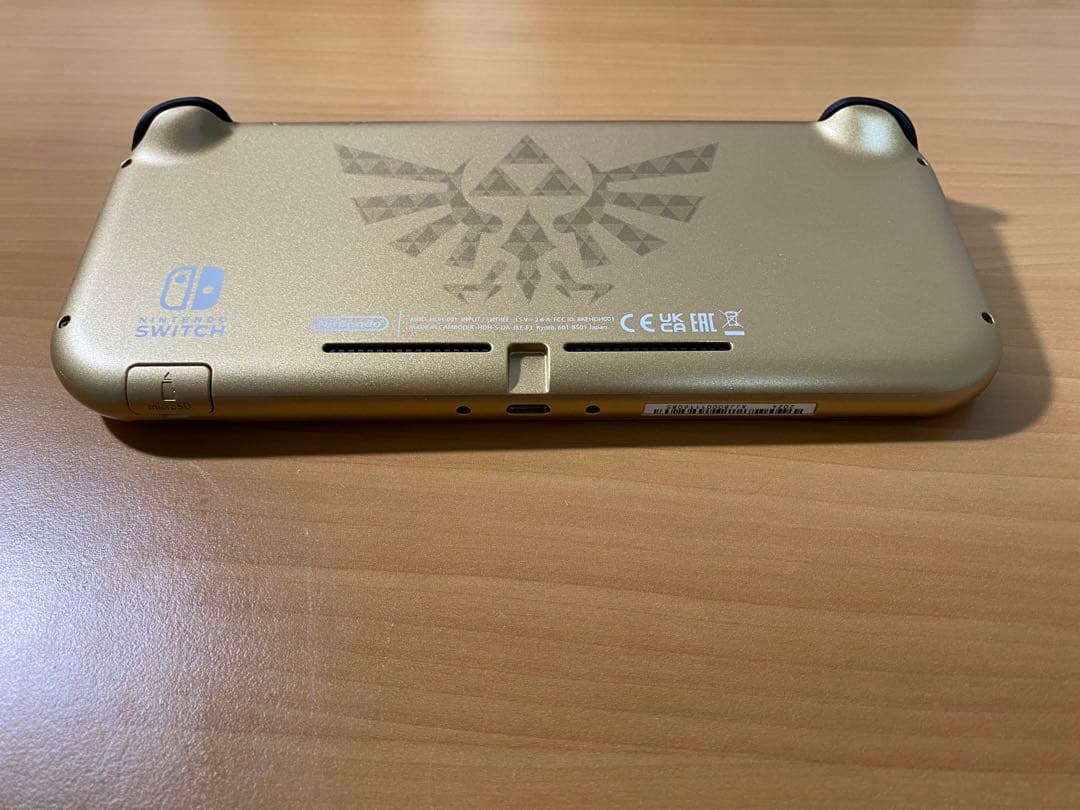 【美品】Nintendo Switch Lite ゼルダの伝説ハイラルED