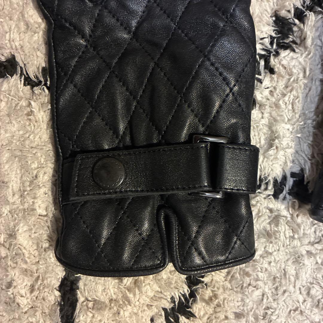 【希少】BURBERRYバーバリーブラックレーベル本革メタル釦加工レザー手袋