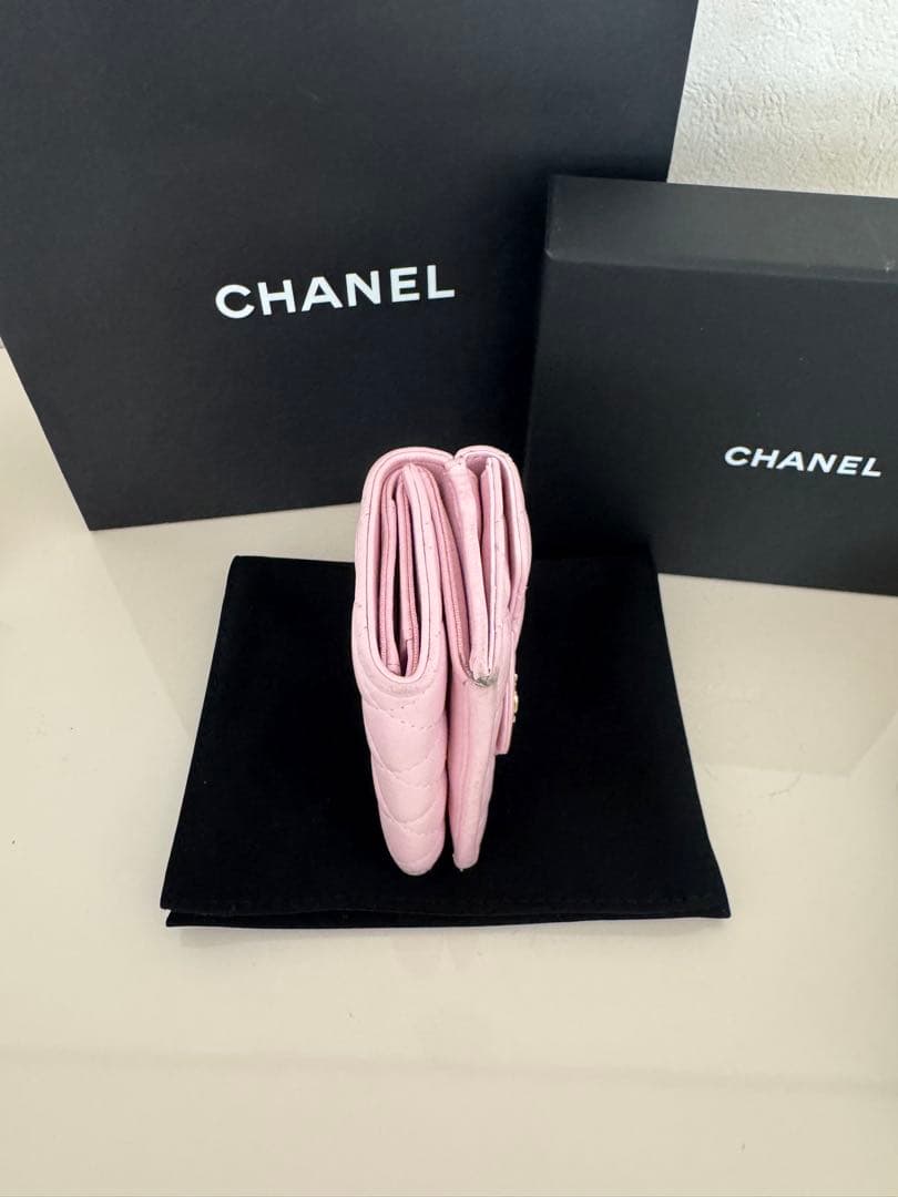 CHANEL クラシック スモール フラップ ウォレット ピンク 3つ折り財布
