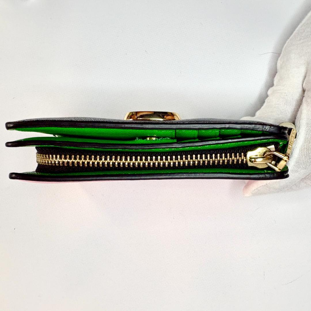 マーク・ジェイコブス　MARC JACOBS 二つ折り財布 ブラック/グリーン