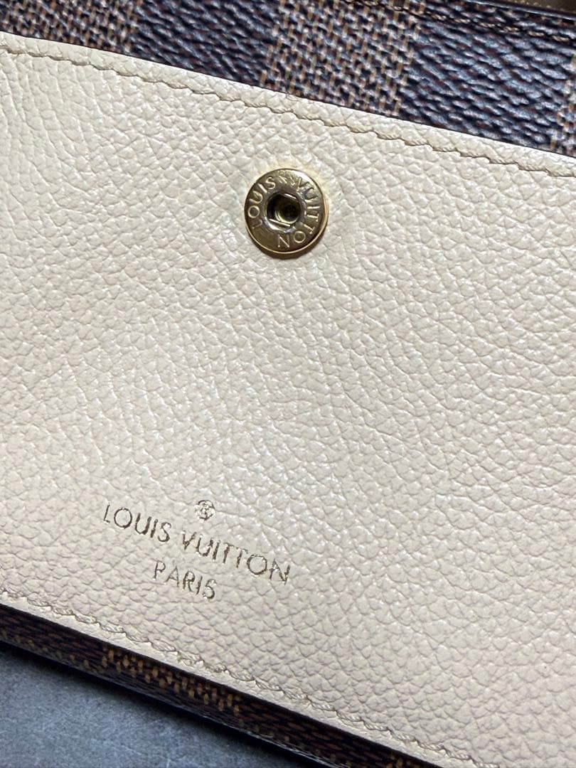 ルイヴィトン　財布　ポルトフォイユ ジュリエット