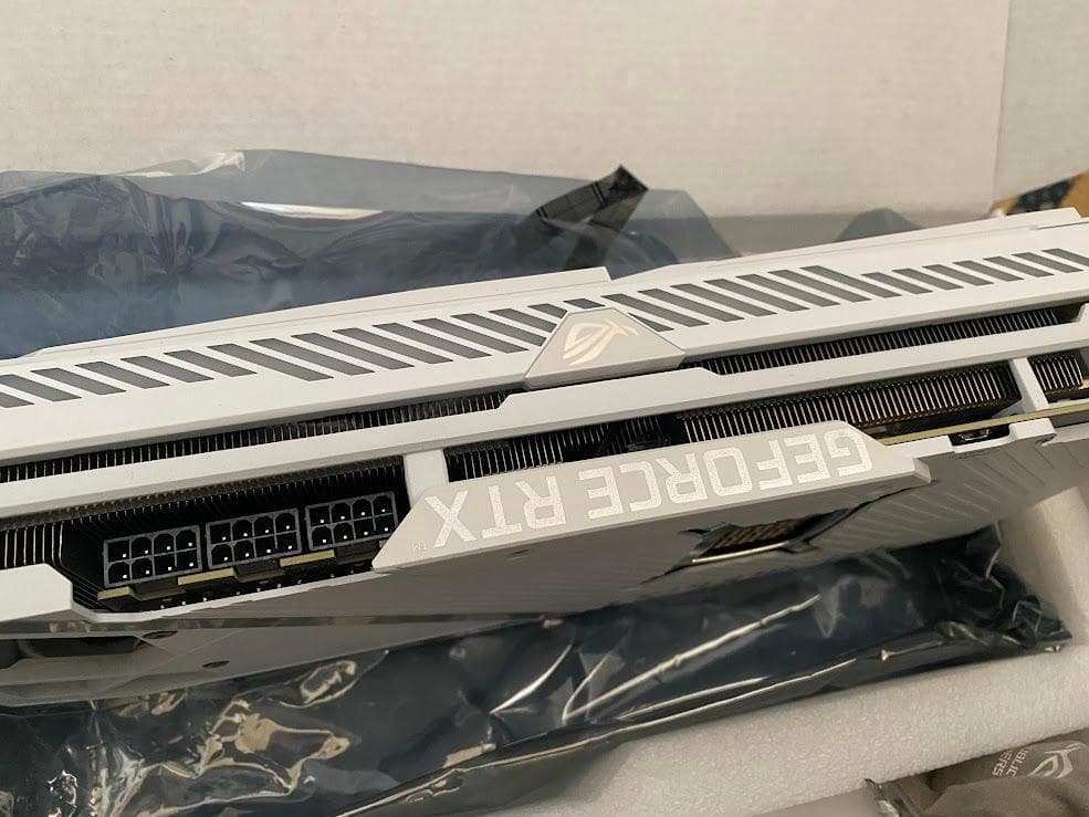 動作確認済 ASUS ROG STRIX RTX3080 O10G WHITE