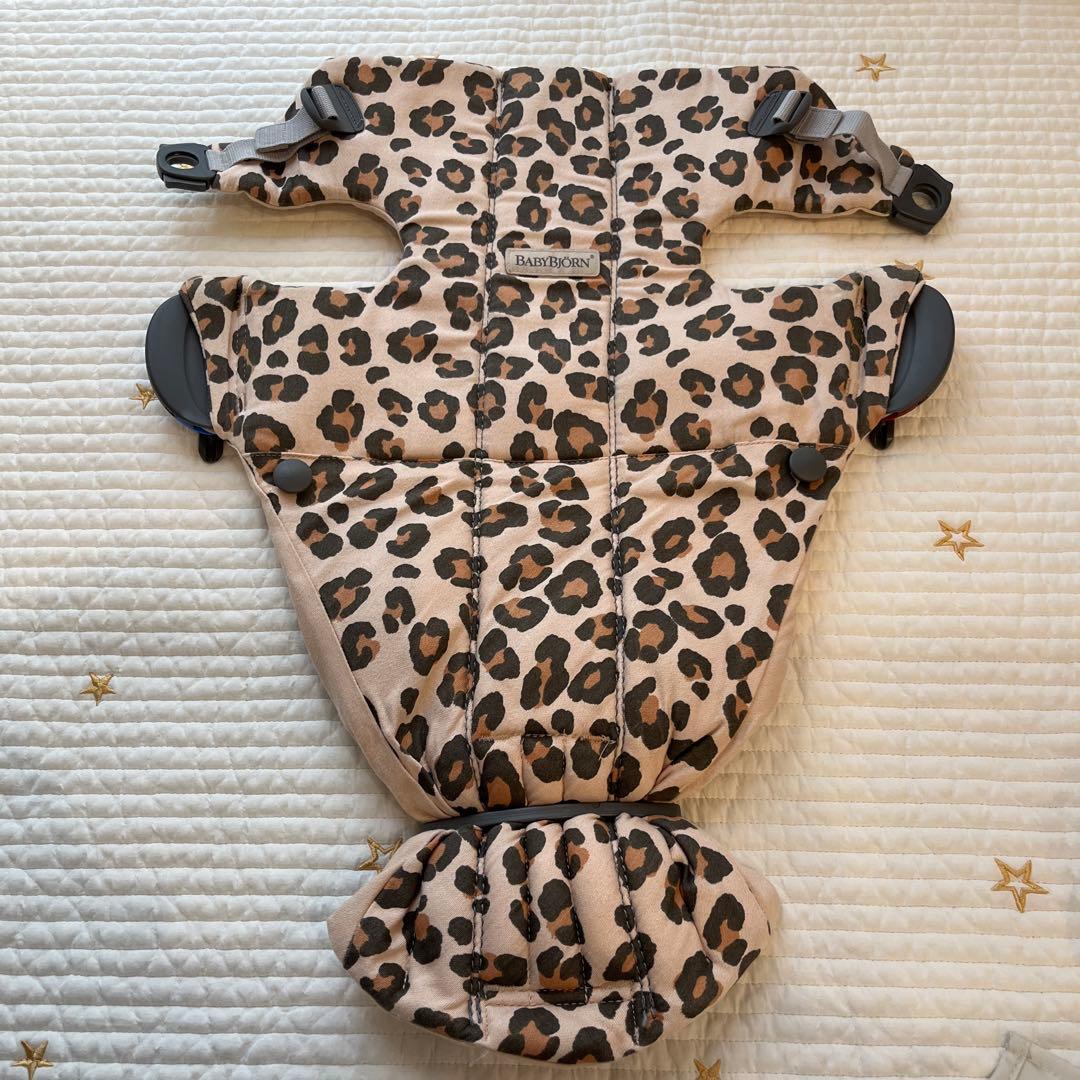 BABYBJÖRN ヒョウ柄 抱っこ紐 新生児