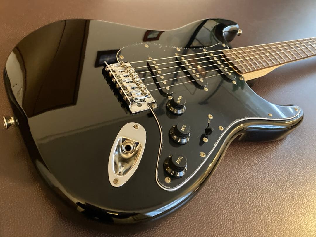 【限定FSR】Squier Affinity Strat All Black