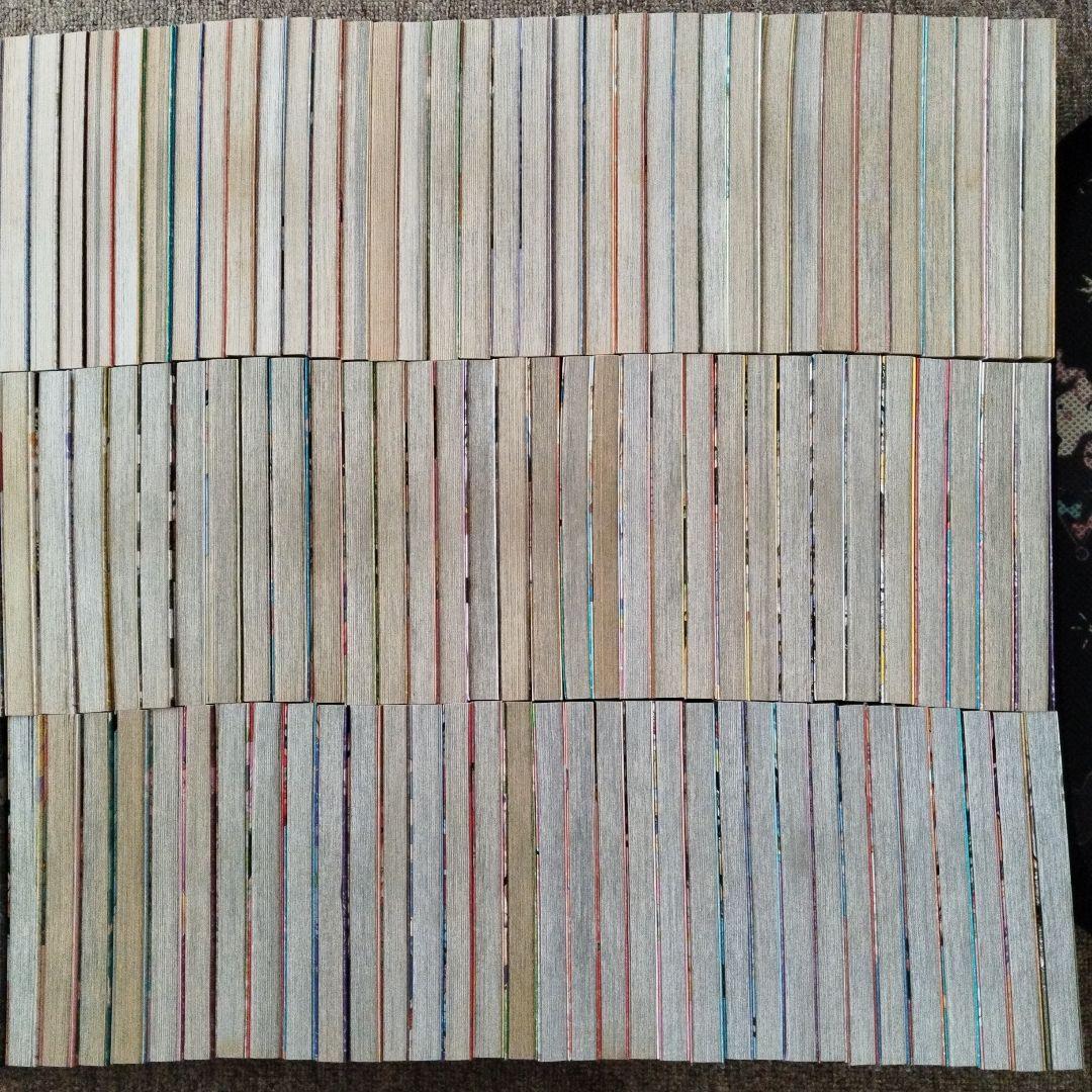 ONE PIECE ワンピース 1〜111巻 既刊全巻セット 関連本3冊付き