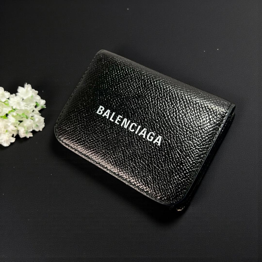 正規品＆人気商品‼️ バレンシアガ キャッシュ ミニウォレット 三つ折り財布