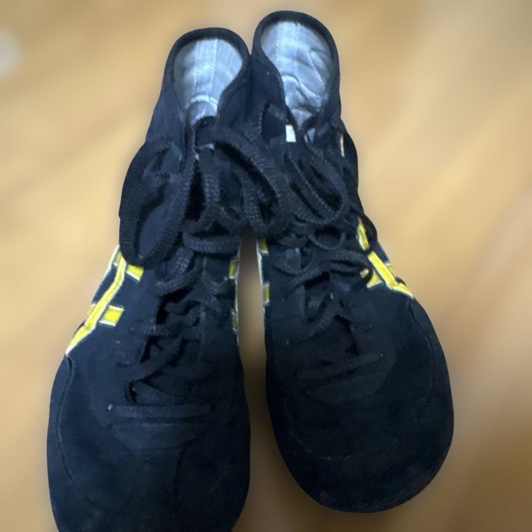 ASICS ボクシングシューズ ブラック/ゴールド 無臭 最終値下げ‼️