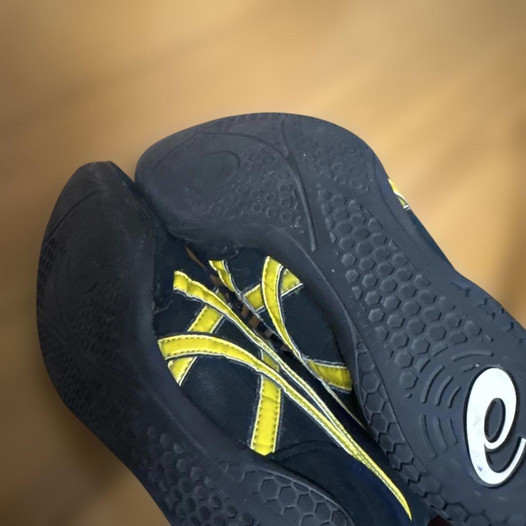 ASICS ボクシングシューズ ブラック/ゴールド 無臭 最終値下げ‼️