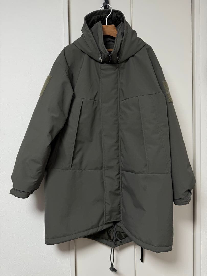 MBハイエンドモンスターパーカ by ALPHA INDUSTRIES