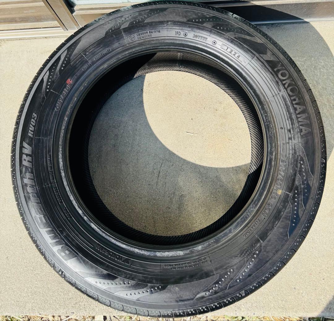 YOKOHAMA BluEarth-RV 205/60R16 96H 24年製