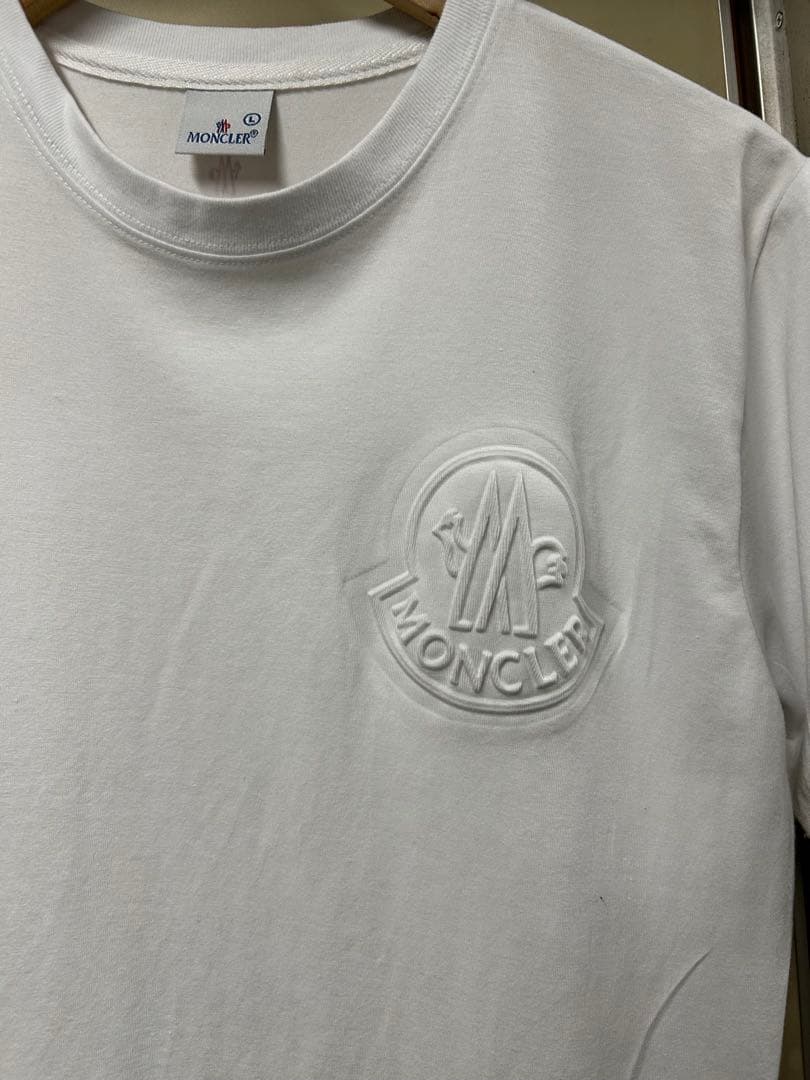 MONCLER ホワイト Tシャツ 半袖