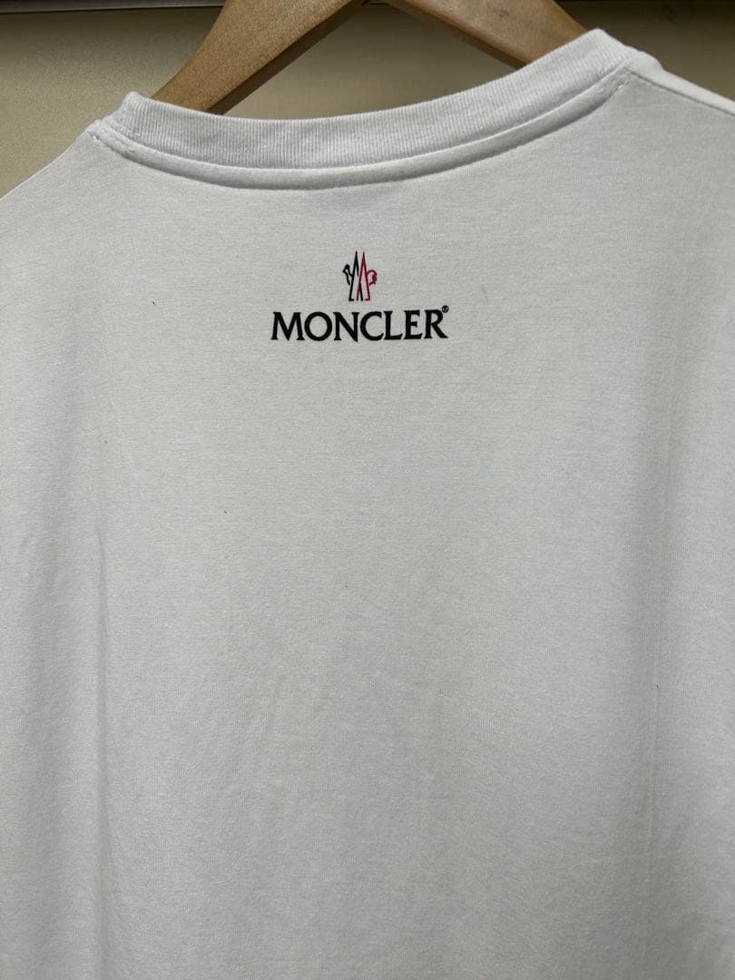 MONCLER ホワイト Tシャツ 半袖