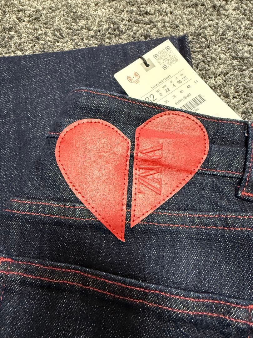 ZARA Z1975 ハイウエストバレルフィット　デニムパンツ 32 ハート