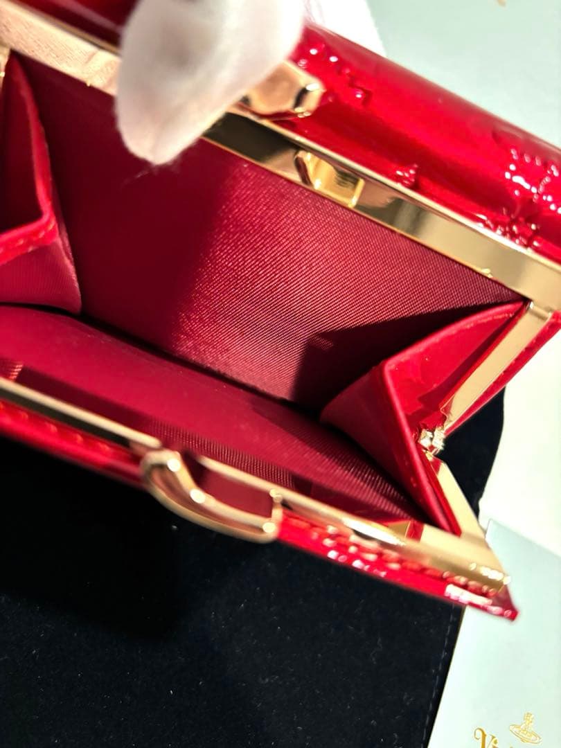 新品未使用❤︎Vivienne Westwood 3つ折り財布 エナメル 赤