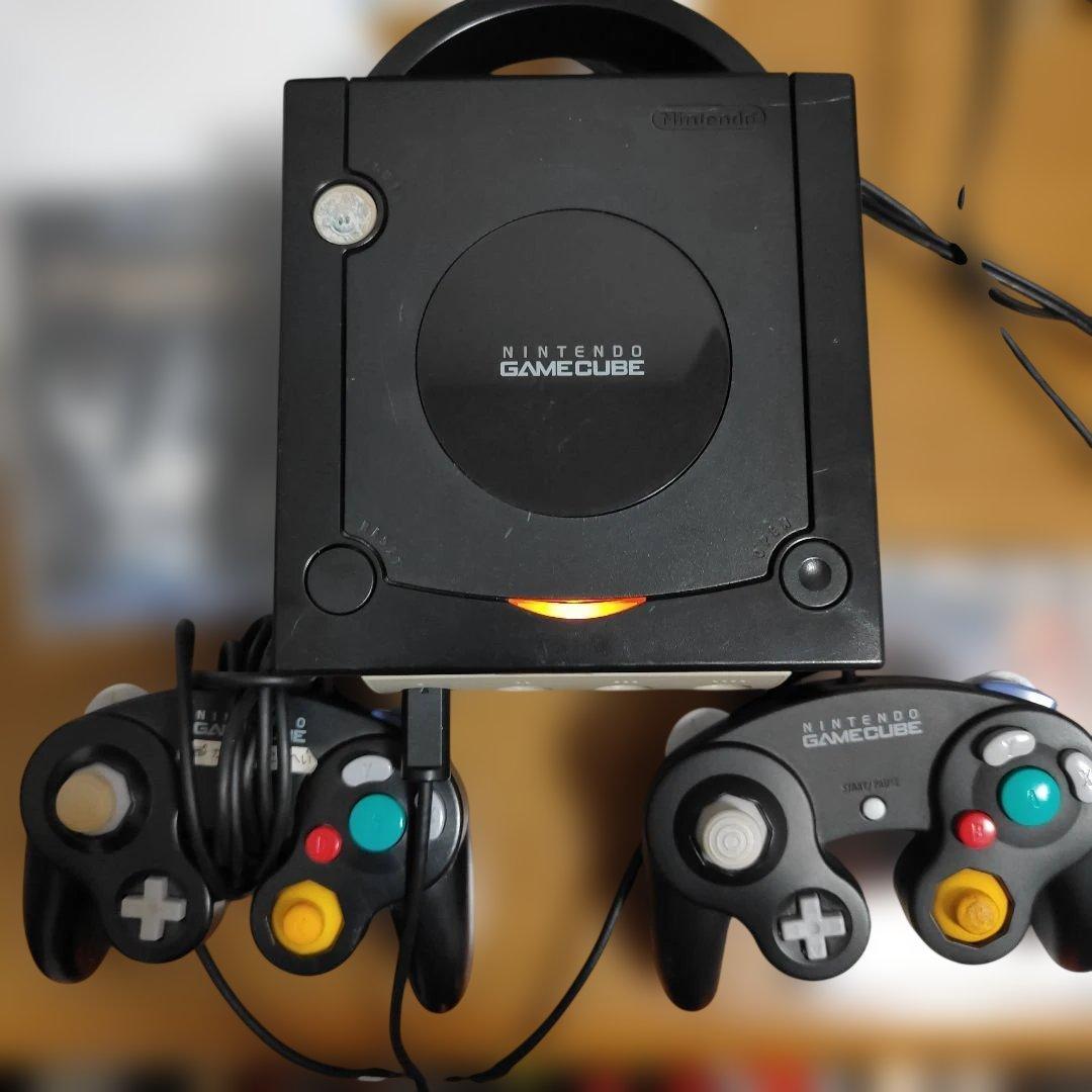 ゲームキューブ 本体 ＋コントローラー2個＋ゲームソフト2個＋付属品