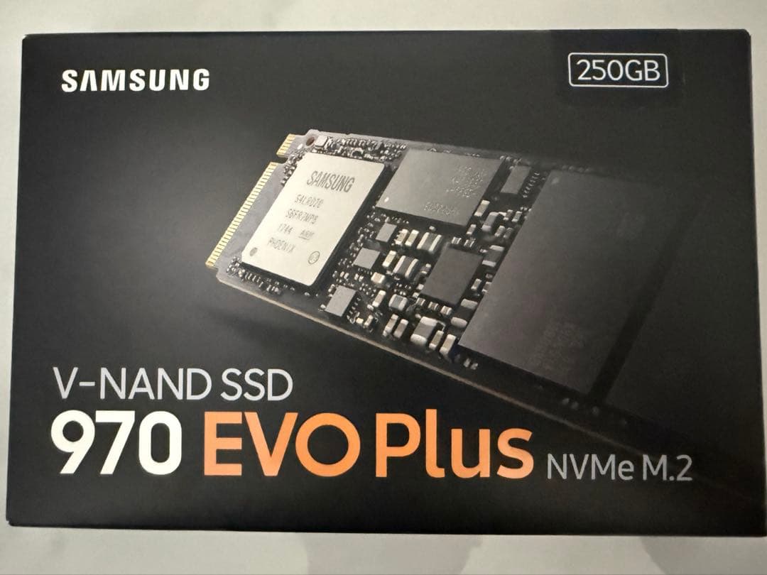 新品 Samsung 970 EVO Plus 250GB NVMe M.2