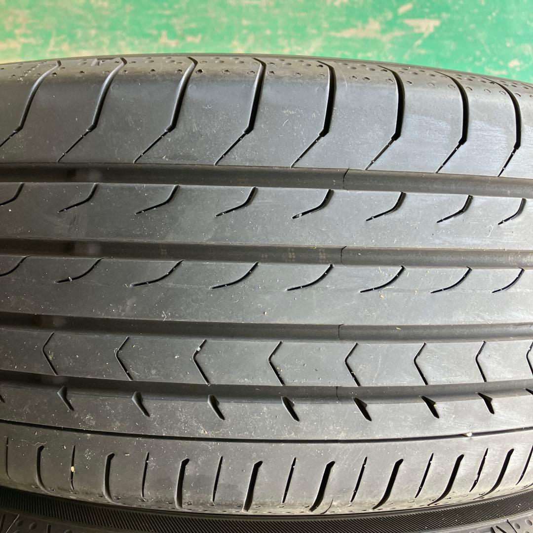 YOKOHAMA 195/60R16 BluEarth-RV4本セレナ