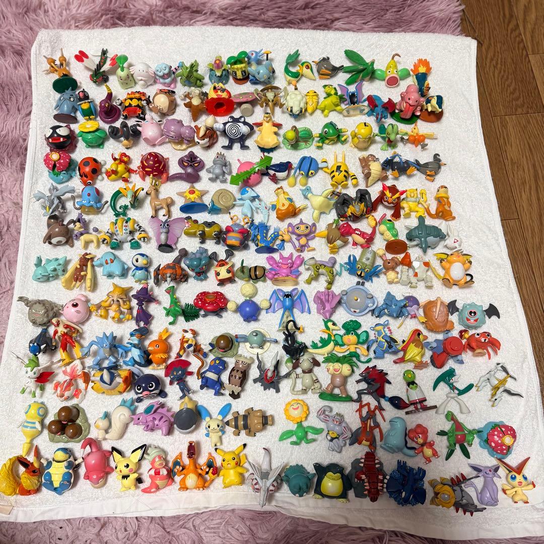 モンコレ　初期品など　まとめ売り　342体