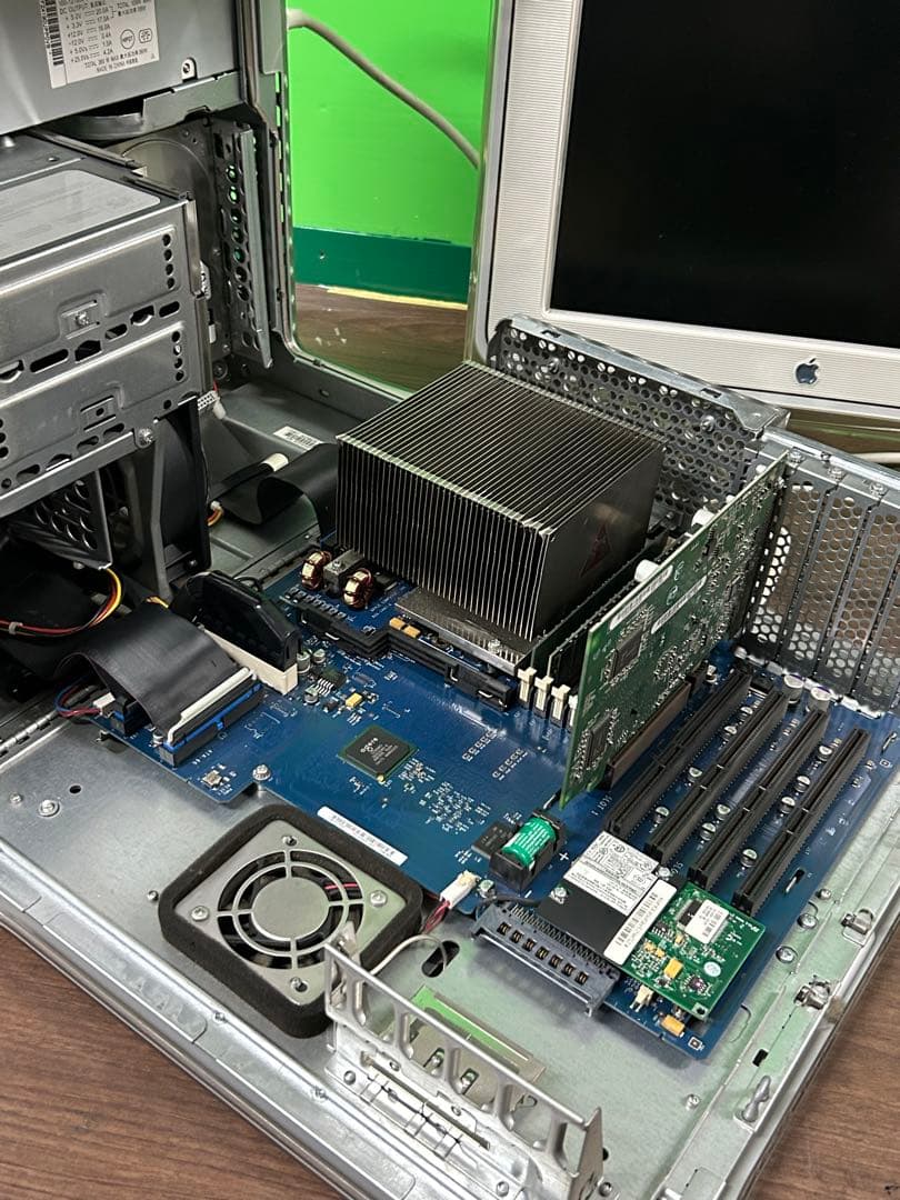 動作商品Apple power Mac Ｇ4ミラードドアとキーボードとマウスほか