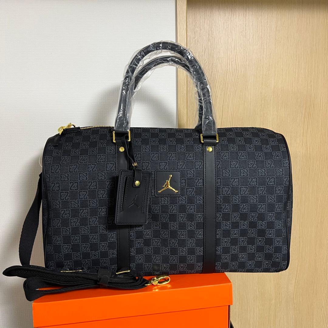 バッグ JORDAN BRAND MONOGRAM DUFFLE BAG BLACK