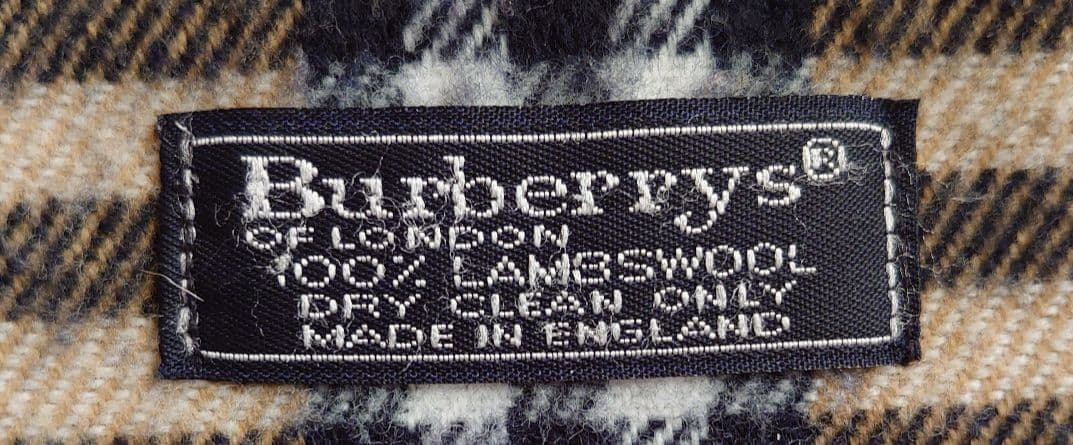【極美品】✨✨Burberry ノバチェック柄マフラーララムウール100%