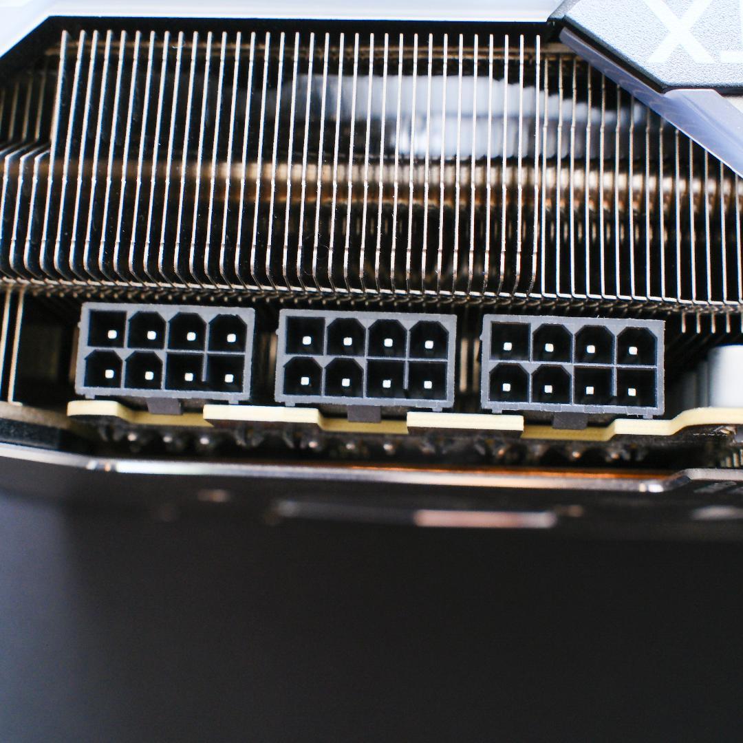 グラフィックボード・グラボ・ビデオカード MSI GeForce RTX 3090 SUPRIM X 24GB