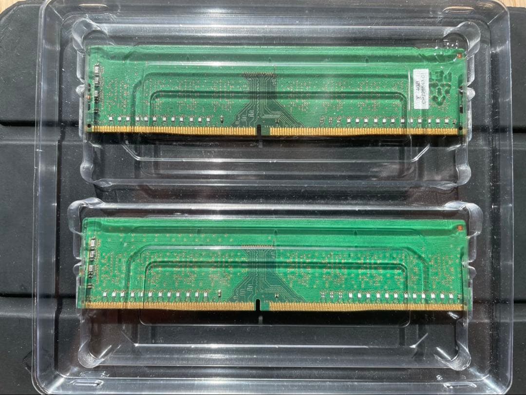 DDR4 16GB (4GB×4)メモリセット Crucial/SK hynix