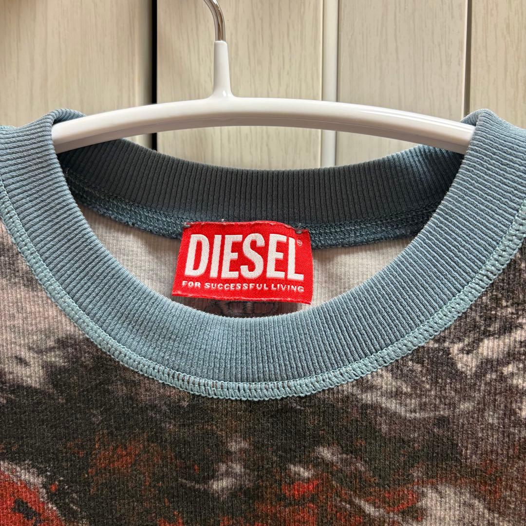 DIESEL トップス